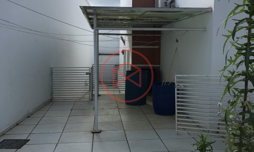 Mansão em Condomínio no Centro de Ibiúna!!