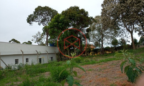 Lote em Condomínio Fechado!! Antes do centro de Ibiúna