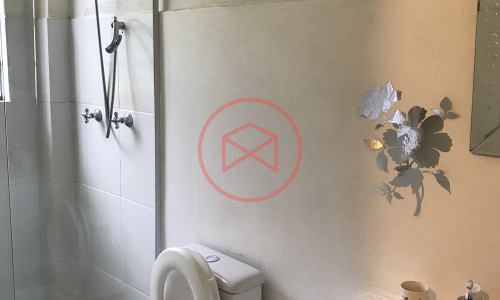 Chácara Pé N'agua em Condominio Fechado