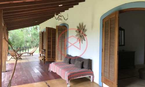 Chácara Pé N'agua em Condominio Fechado