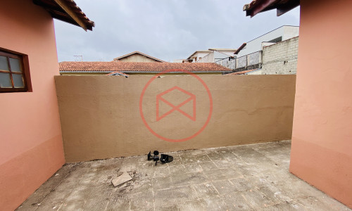 Casa Residencial próximo do Centro de Ibiúna