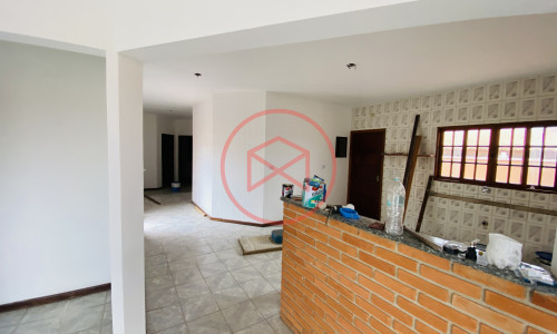 Casa Residencial próximo do Centro de Ibiúna