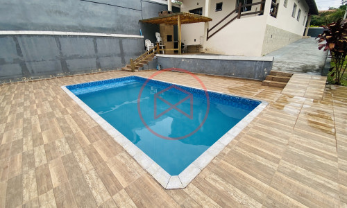 Chácara em Condomínio Antes do Centro de Ibiúna!