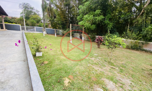 Chácara em Condomínio Antes do Centro de Ibiúna!