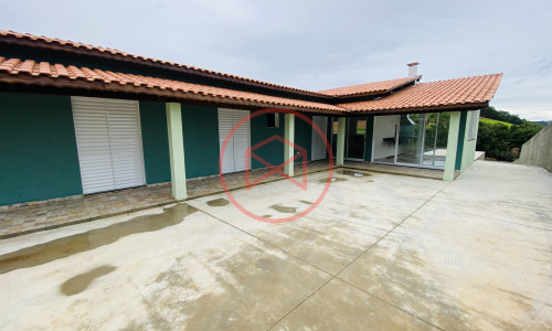 Chácara em Ibiúna!! Interior de SP