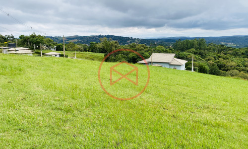 Lote em Condomínio Fechado em Ibiúna