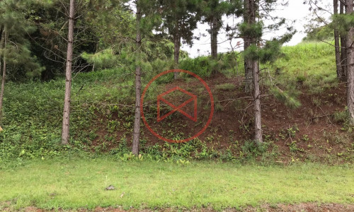 Lote em Condomínio Fechado!!