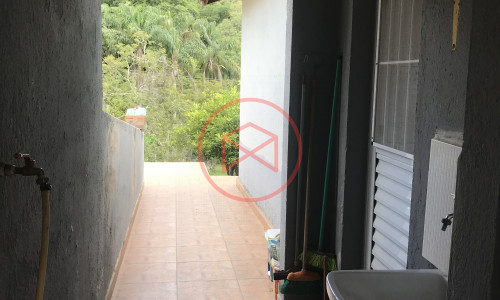 Chácara em Condomínio Fechado!!