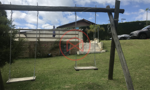 Chácara em Condomínio Fechado!!