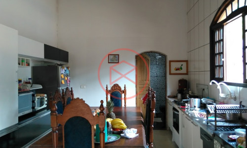 Chácara em Condomínio Próximo do Centro de Ibiúna!!