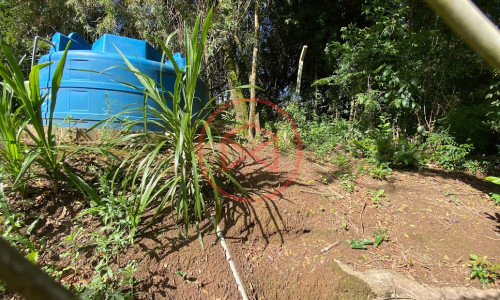 Chácara em Condomínio Fechado!!