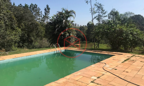 Chácara em Ibiúna local Nobre!