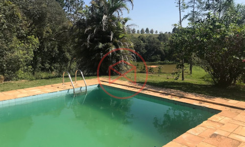 Chácara em Ibiúna local Nobre!
