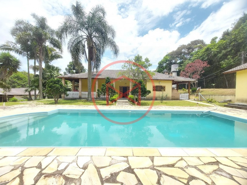 Sítio com 30 mil mts² em Ibiuna!!!