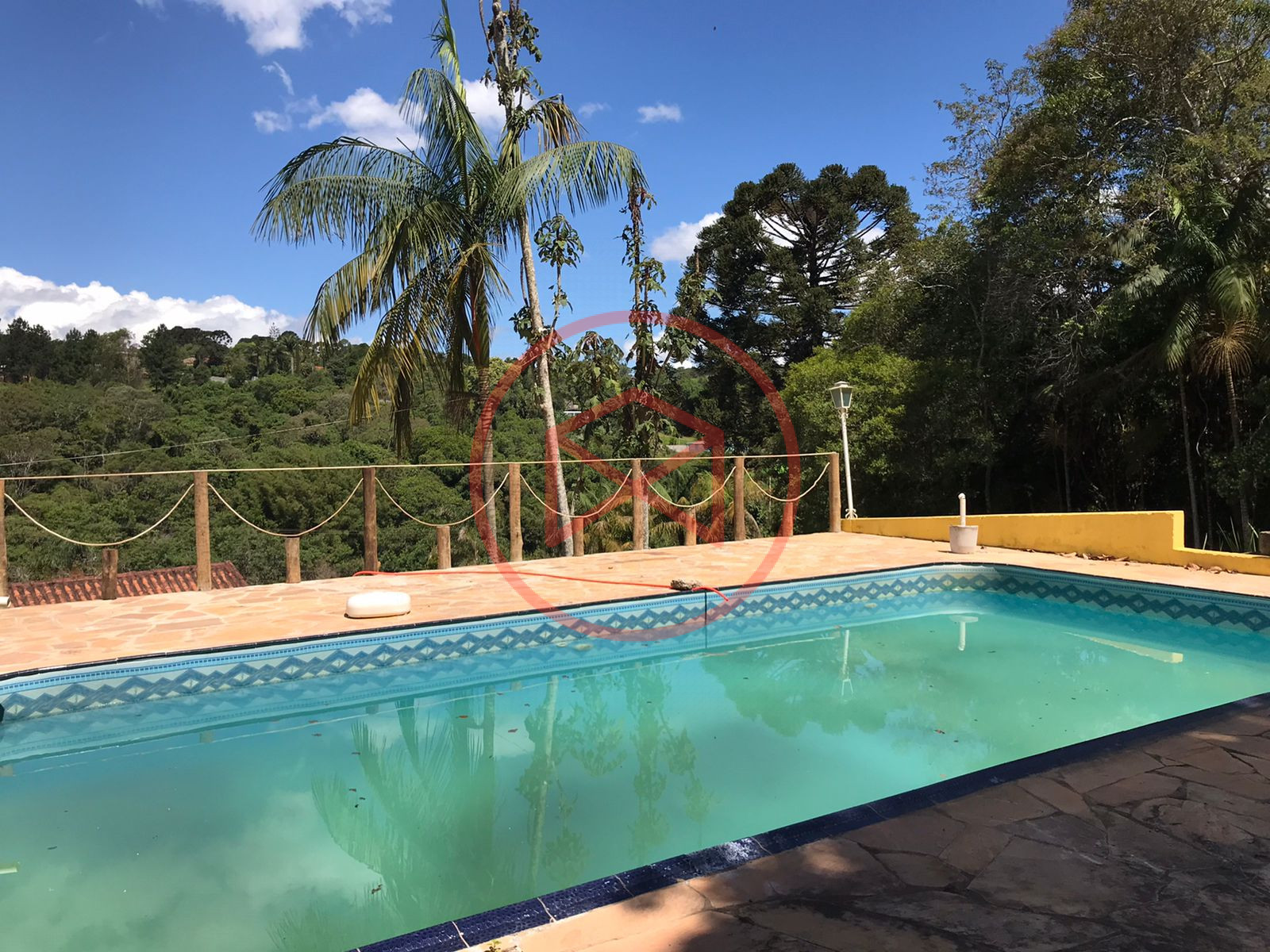 Chácara antes do centro de Ibiúna!!