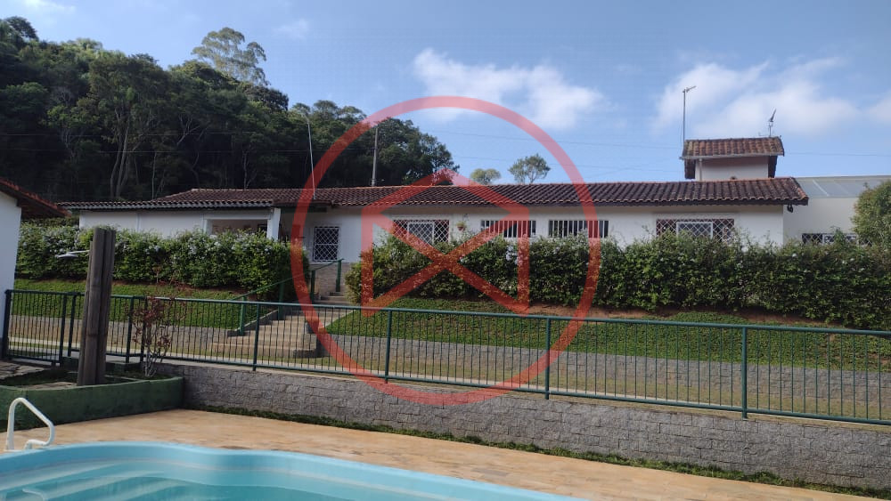 Chácara antes do centro de Ibiúna!!