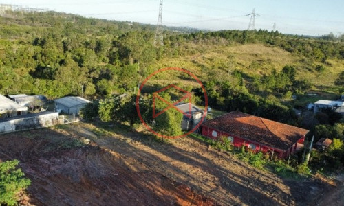 Terreno antes do centro de Ibiúna!