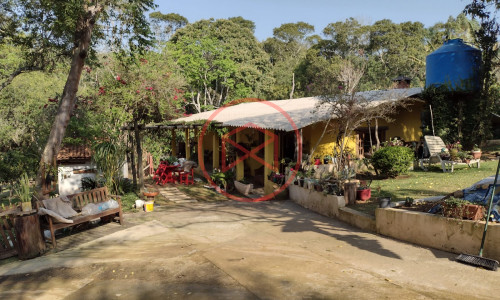 Chácara em Loteamento Aberto em Ibiúna!!