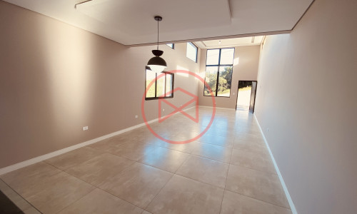 Chácara em Condomínio Fechado em Ibiúna!!