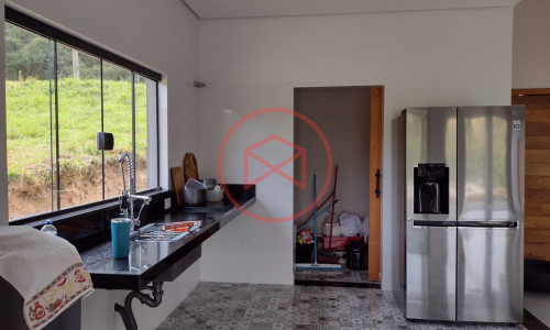 Chácara em Condomínio Fechado em Ibiúna!!