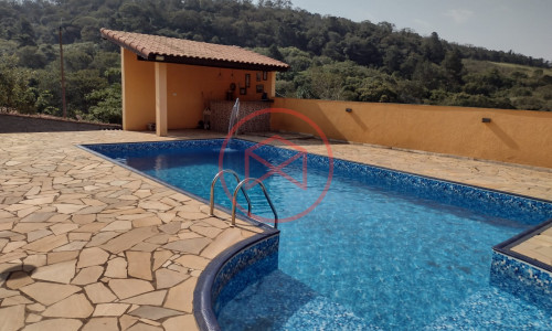 Chácara em Ibiúna Próximo ao Centro !