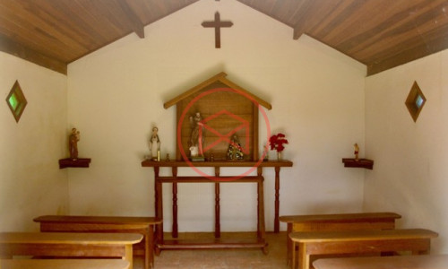 Haras Completo em Ibiúna na beira do asfalto!