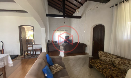 Chácara em Condomínio Fechado no centro de Ibiúna!!