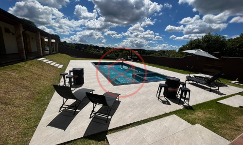 Chácara em Condomínio Próximo do Centro!!