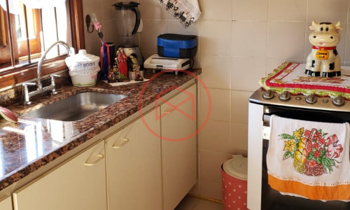 Casa no Centro de Ibiúna!