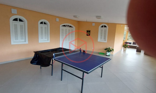 Chácara com 5.000 mts antes do Centro de Ibiúna