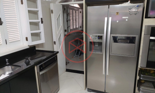 Chácara com 5.000 mts antes do Centro de Ibiúna