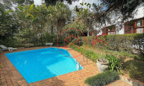 Chácara em Condomínio Antes do Centro de Ibiúna!!