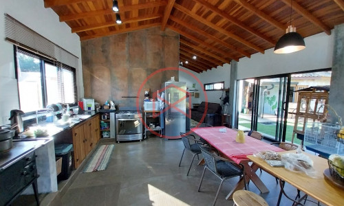 Chácara em Condomínio Fechado em Ibiúna!!