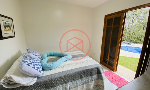 Chácara em Condomínio Fechado em Ibiúna!!