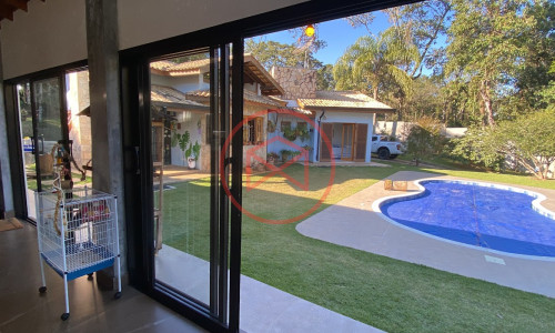 Chácara em Condomínio Fechado em Ibiúna!!
