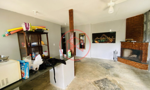 Chácara Próximo do Centro de Ibiúna!!