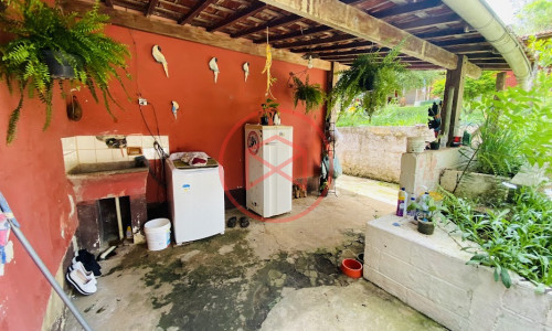 Chácara Antes do Centro de Ibiúna!!