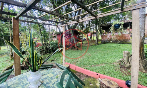 Chácara Antes do Centro de Ibiúna!!