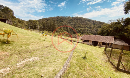 Chácara com 12.500 mts em Ibiúna!!