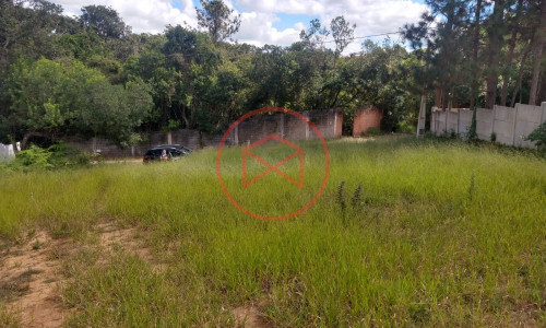 Lote em Condomínio Fechado Antes do Centro de Ibiúna!