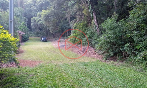 Lote próximo a represa de Ibiúna