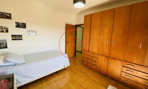 Casa em Condomínio de Alto Padrão!