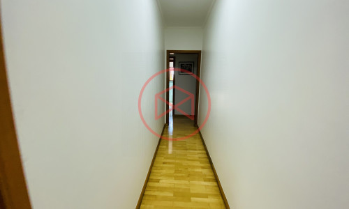 Casa em Condomínio de Alto Padrão!