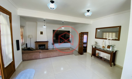 Casa em Condomínio de Alto Padrão!