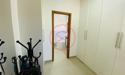 Casa em Condomínio de Alto Padrão!