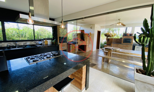 Chácara em Condomínio Fechado - Interior de São Paulo Ibiúna