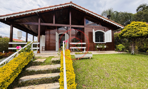 Chácara em condomínio Fechado Próximo ao centro de Ibiúna