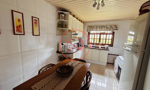 Chácara em condomínio Fechado Próximo ao centro de Ibiúna