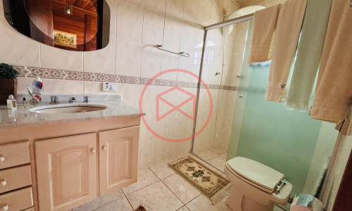 Chácara em condomínio Fechado Próximo ao centro de Ibiúna