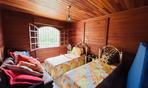 Chácara em condomínio Fechado Próximo ao centro de Ibiúna